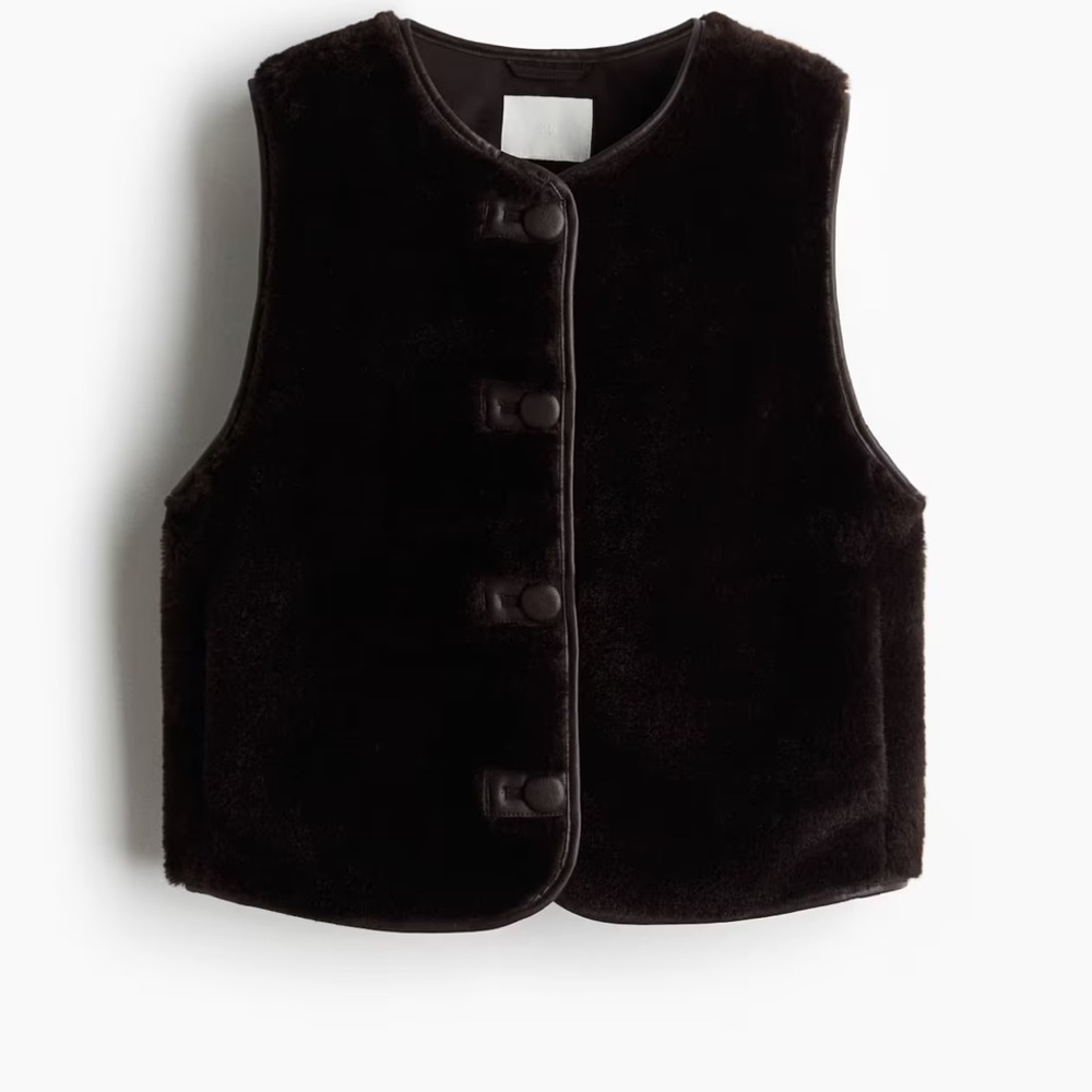 H&M fur vest NWT XXsmall